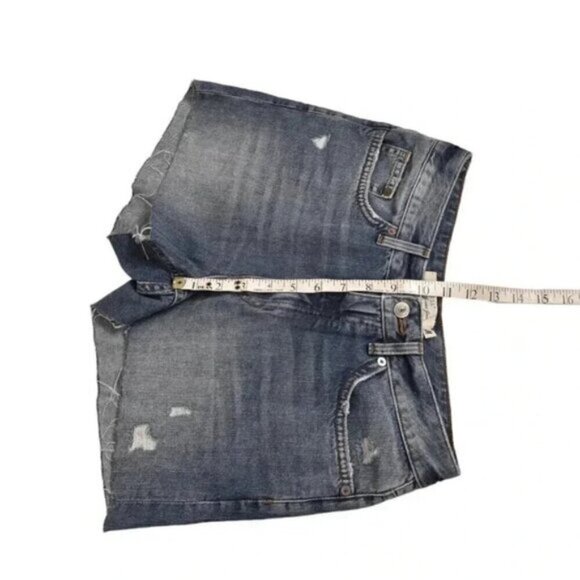 NWT H&M Jean Shorts Distressed Blue Denim Cut  Offs Size 4 - Picture 8 of 10